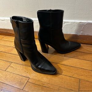 Steve Madden Black Leather Heeled Boots
